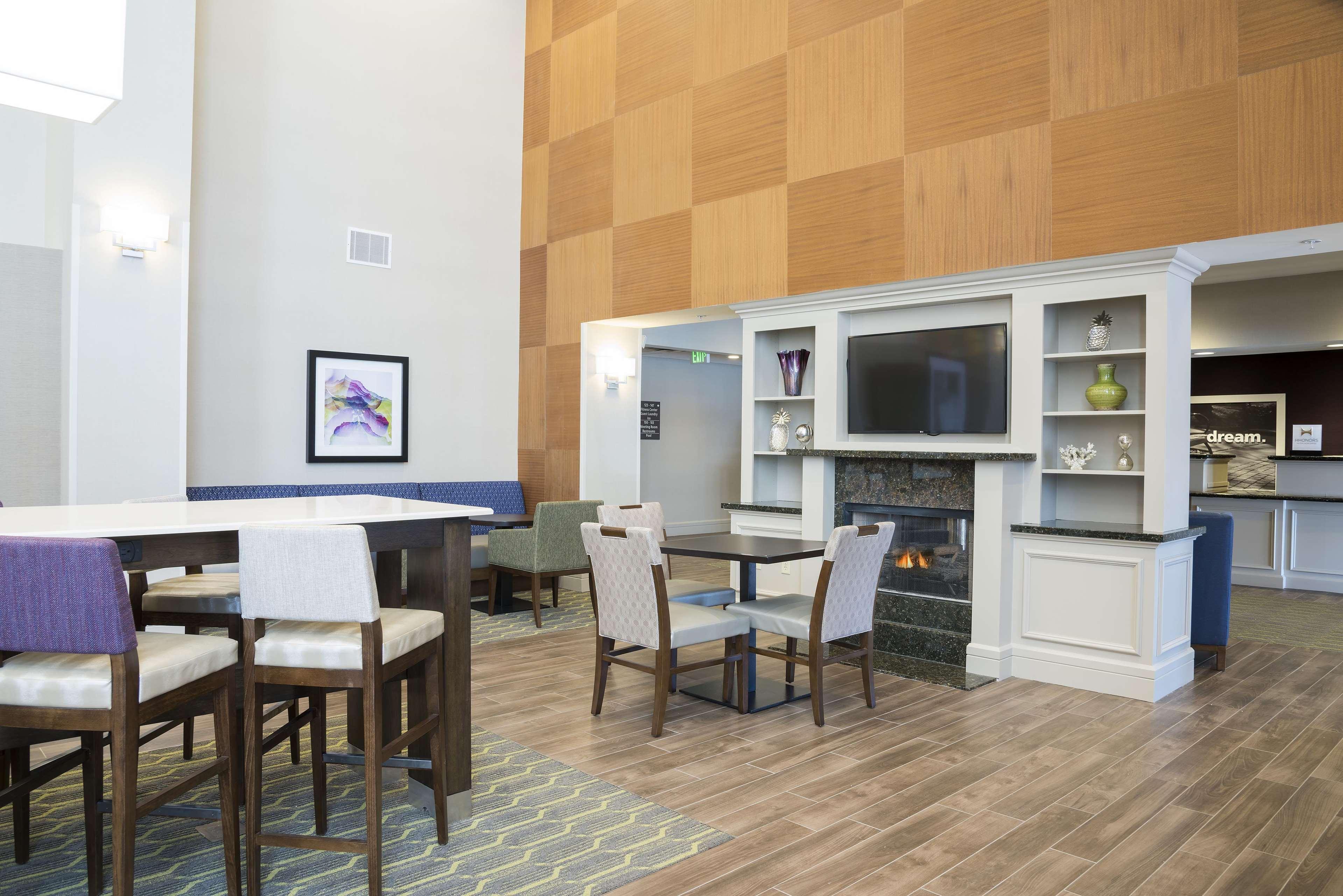 Hampton Inn & Suites Hartford-Manchester Zewnętrze zdjęcie