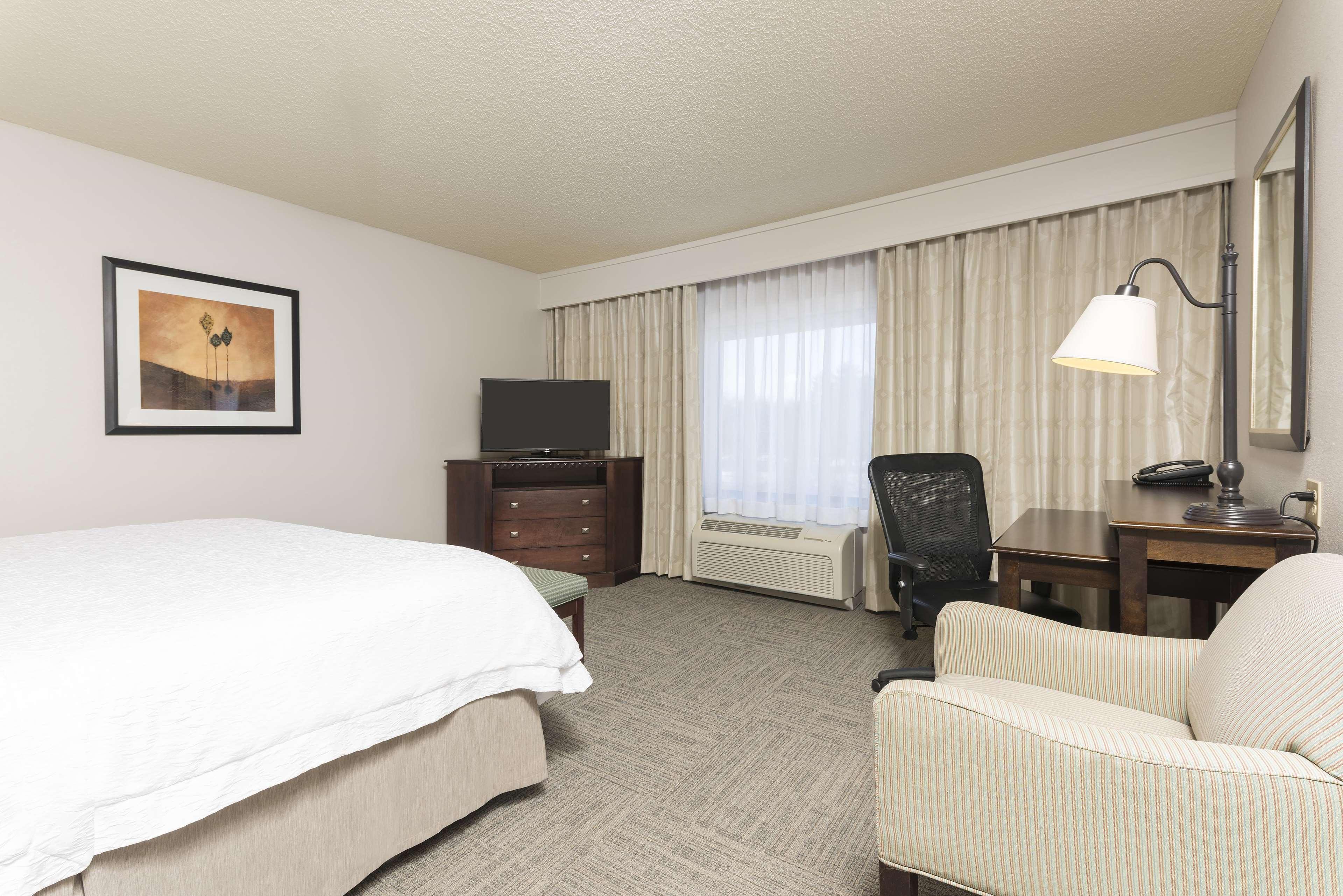 Hampton Inn & Suites Hartford-Manchester Zewnętrze zdjęcie
