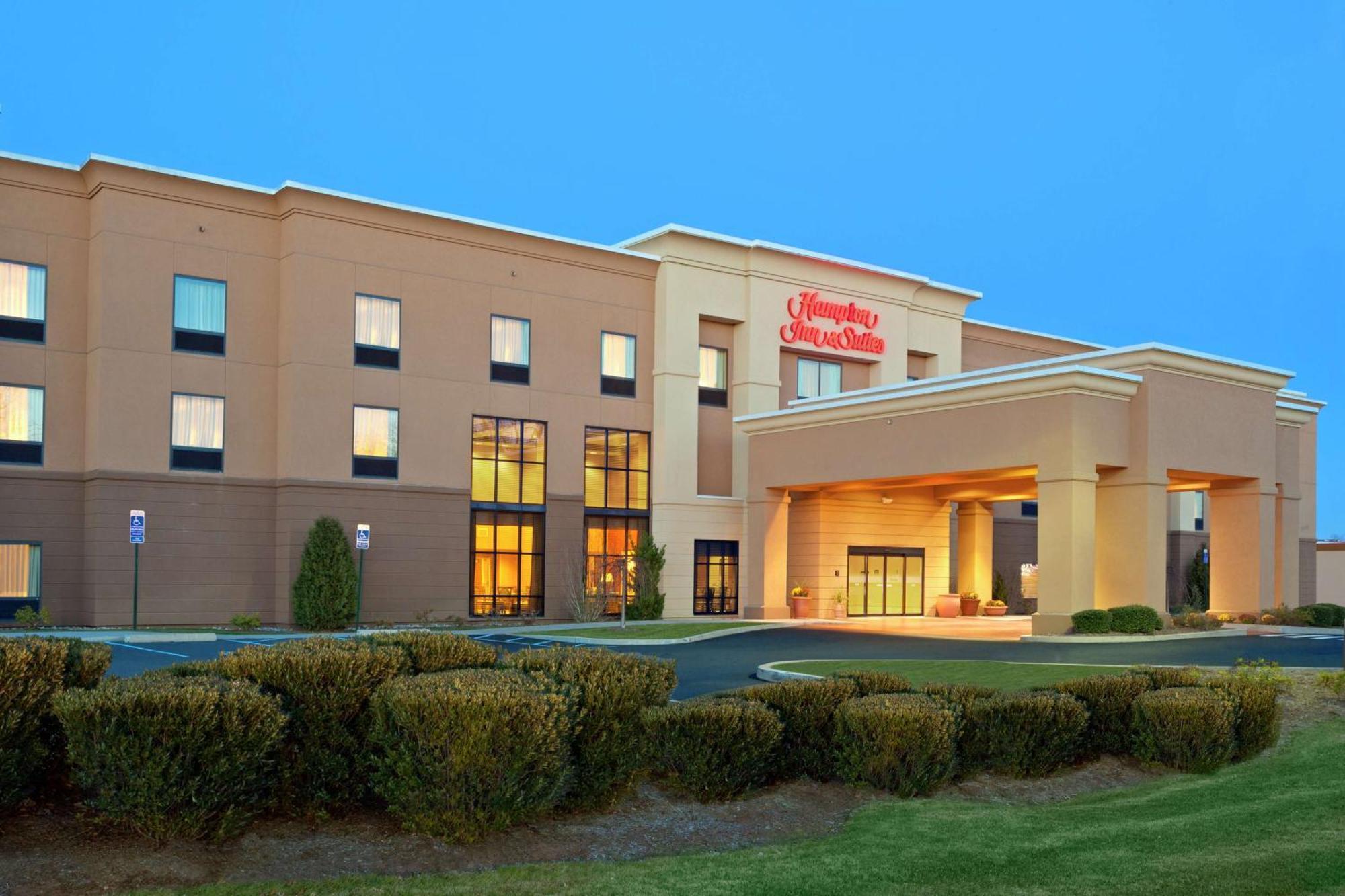 Hampton Inn & Suites Hartford-Manchester Zewnętrze zdjęcie