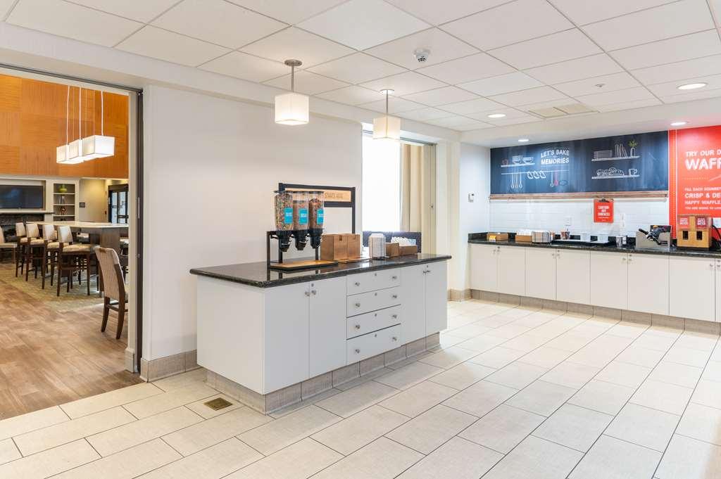 Hampton Inn & Suites Hartford-Manchester Restauracja zdjęcie