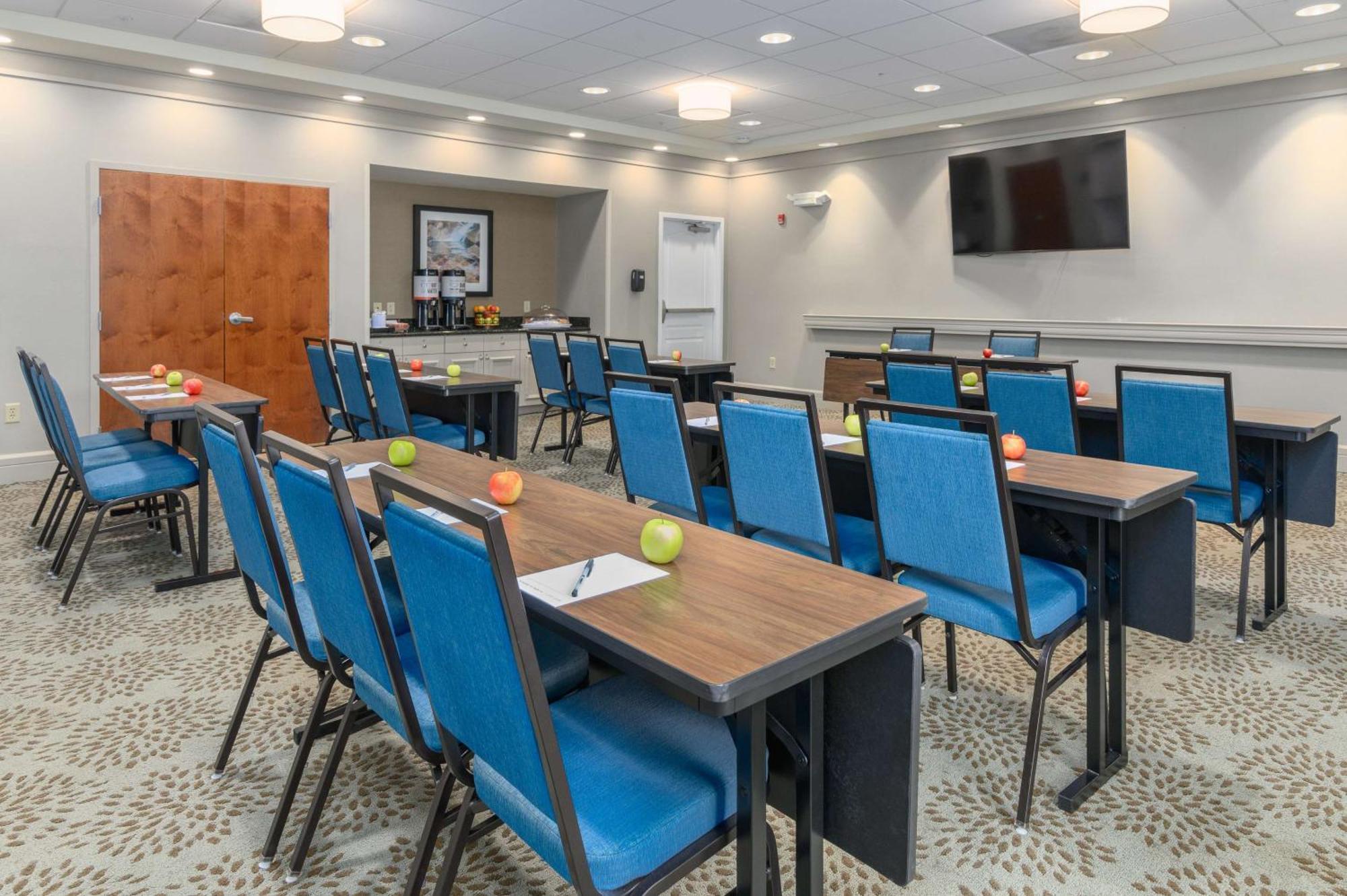 Hampton Inn & Suites Hartford-Manchester Zewnętrze zdjęcie